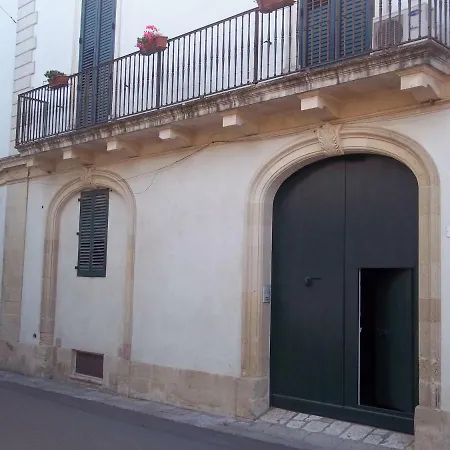بيت للعطل Palazzo Grassi Pirrone